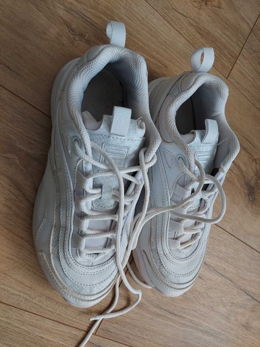 Oryginalne buty fila 38