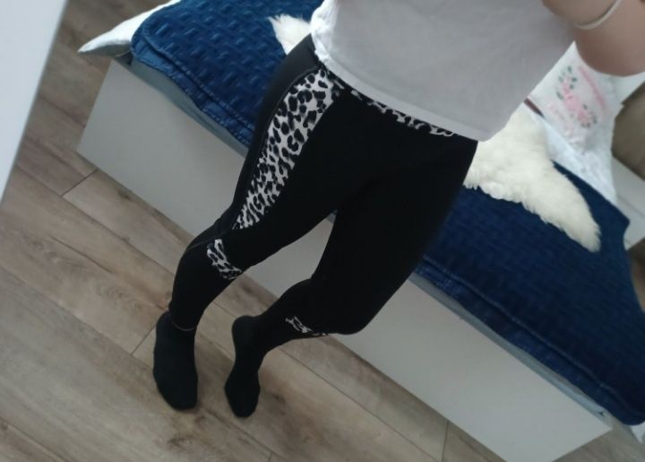 Nowe Legginsy panterka r. L