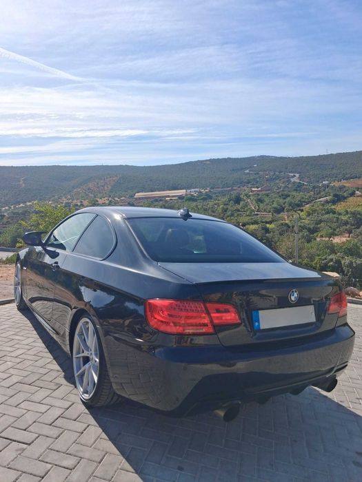 BMW 320d Coupé Pack M | 184 cv | Teto Panorâmico | Pele Vermelha