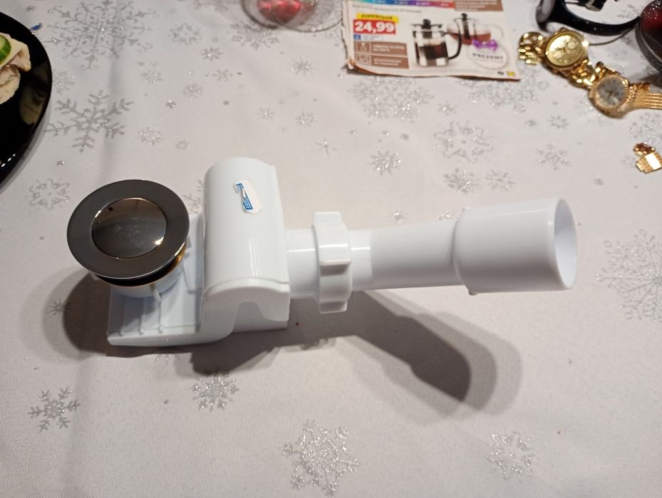 Syfon wannowy lub brodzikowy wraz z korkiem srebrnym