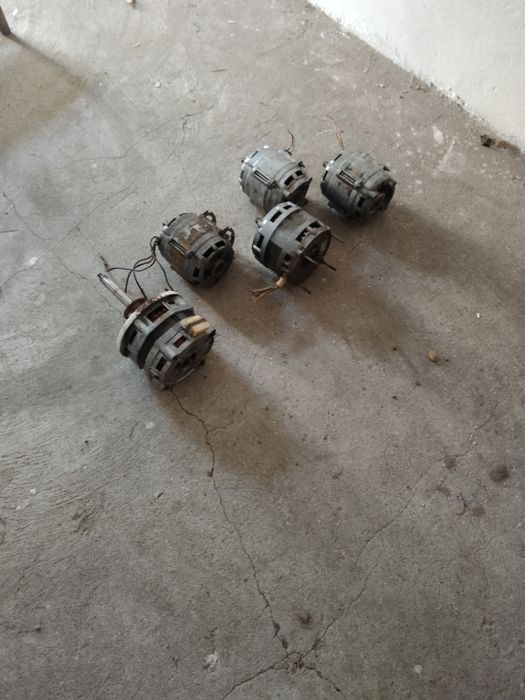 Продаю однофазні та трьохфазні двигуни з пральних машин різних обертів