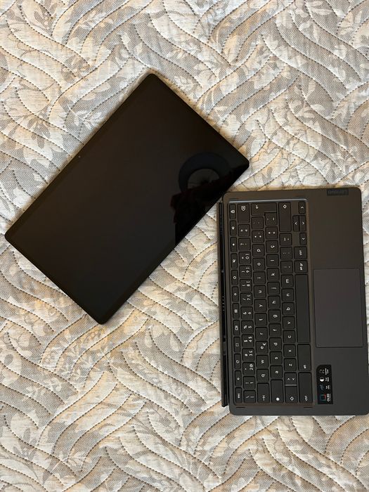 Portátil LENOVO Chromebook IdeaPad Duet 5 CB 13Q7C6 (NOVO)