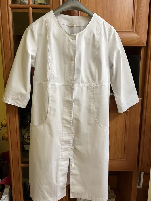 Халат медичний