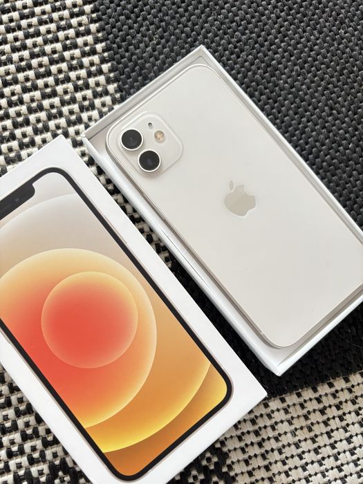 Bialy Iphone 12  64GB + kabel