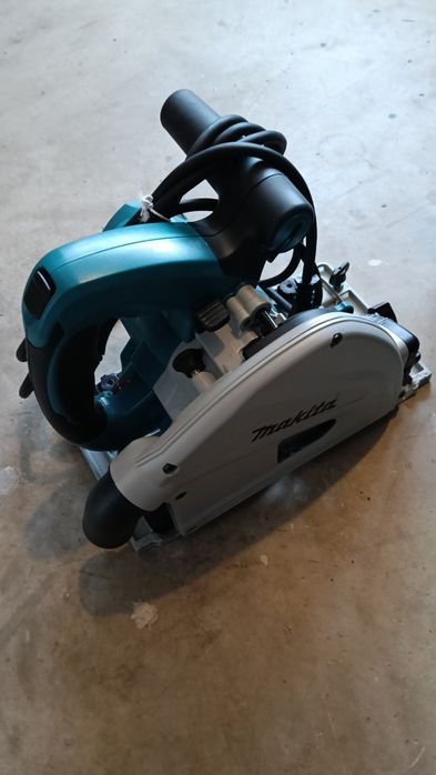 Piła Makita zaglebiarka