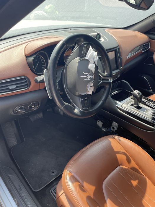 Maserati Levante 2016 VIN ZN661YUA7HX233173 фото оголошення 7 з 10