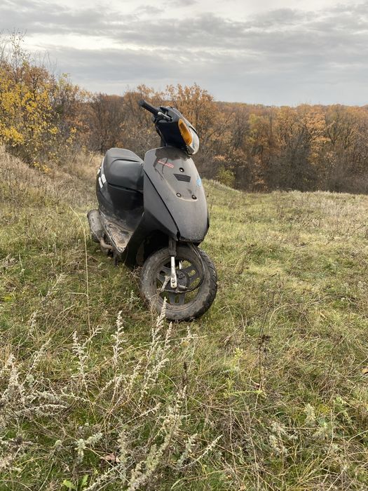 Скутер Suzuki Lets 3 бабочка