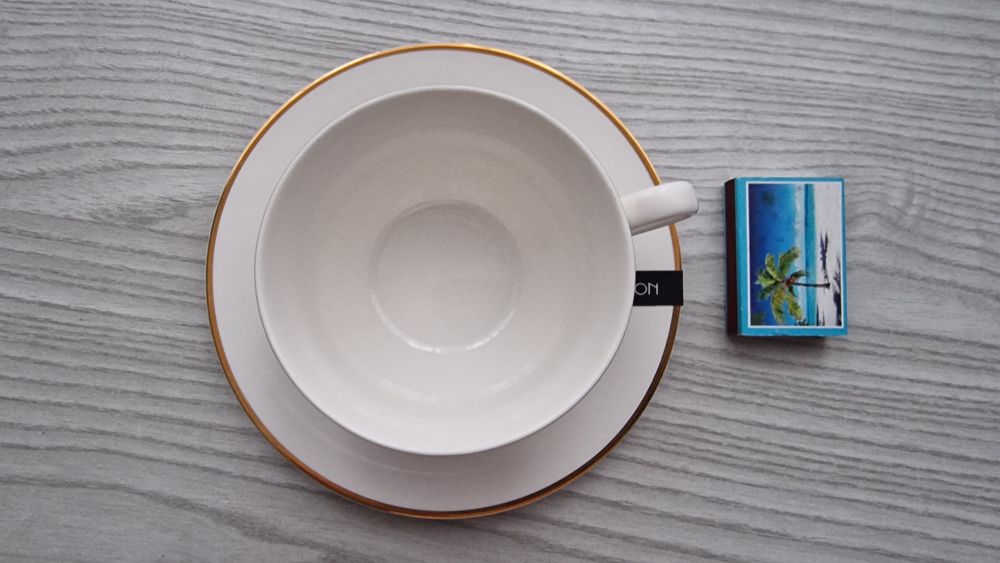 Piękna, nowa porcelanowa filiżanka AMBITION Aura Gold