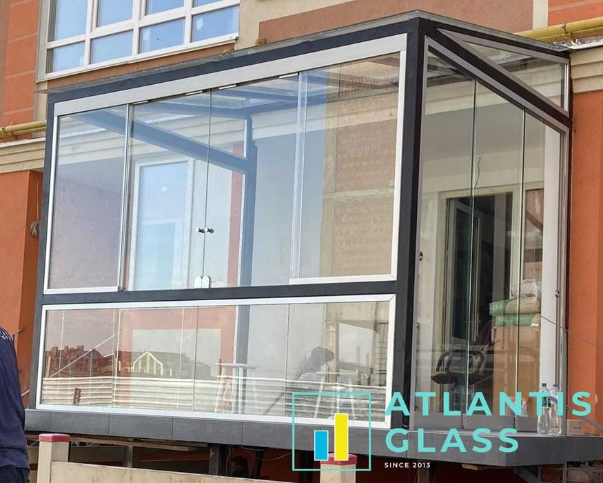 Навіс скляний. Козирок зі скла. Альтанки, веранди, терассі скління.