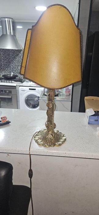 Candieiro em latão 60.€