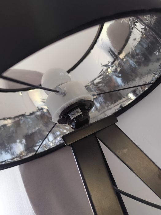 Lampa stołowa nocna trójnóg