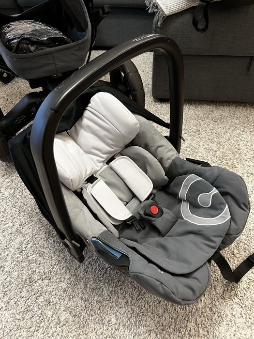 Carrinho + ovo concord neo cinza.