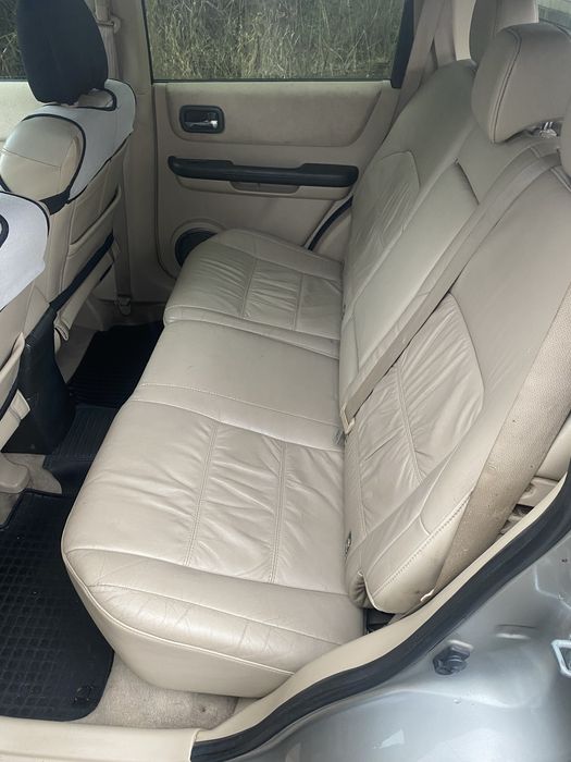 NISSAN X-TRAIL 2002р. 2.0АТ (140 кс.) 4WD газ-бензин автомат