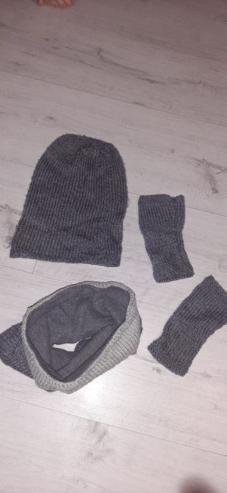Zestaw wełna czapka komin rękawiczki rękawki modne ciepłe r.98-110,3-5