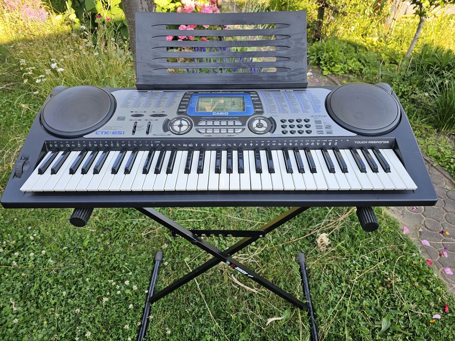 Keyboard  Casio CTK-651