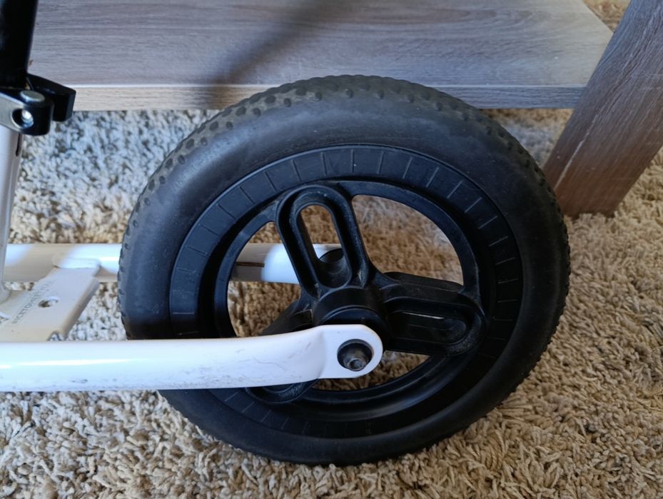 Bicicleta de Equilíbrio B'TWIN (Decathlon)