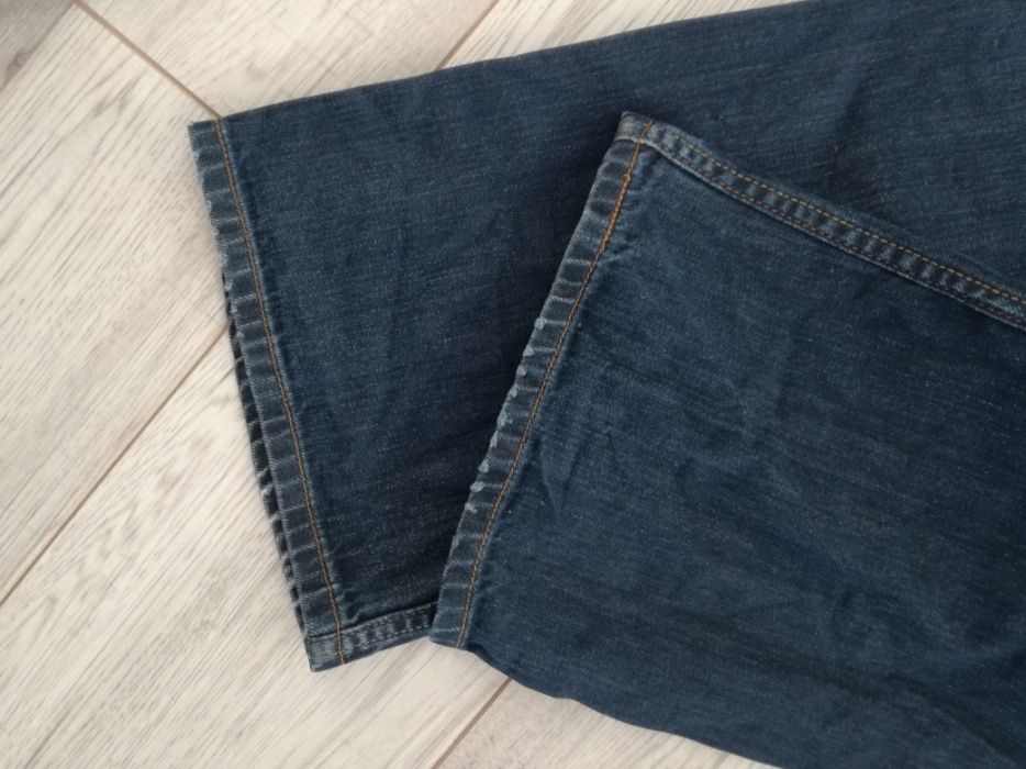 Spodnie LEVI'S jeansy modne!! Nowe!!