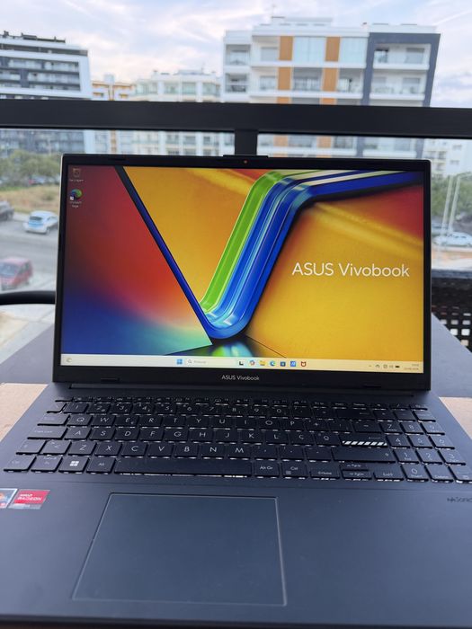 Notebook ASUS Vivobook AMD Ryzen + Radeon Graphics - Como Novo / Na Caixa