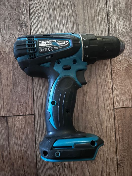 Wiertarko-wkrętarka Makita DDF456