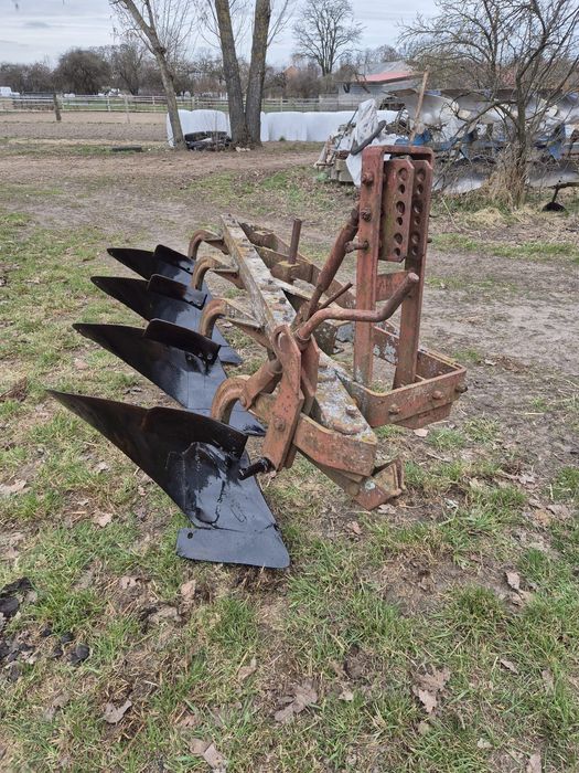 Sprzedam pługi ze zdjęcia