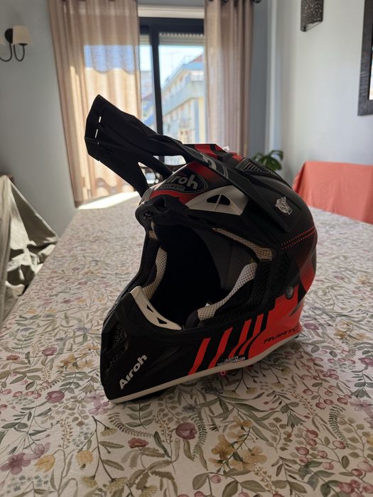 Capacete Airoh - Como Novo