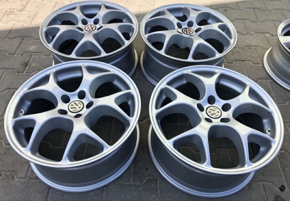 Продам диски R17/ 5/100. Aluett Typ 69. 8.0J. Взборе с резиной.