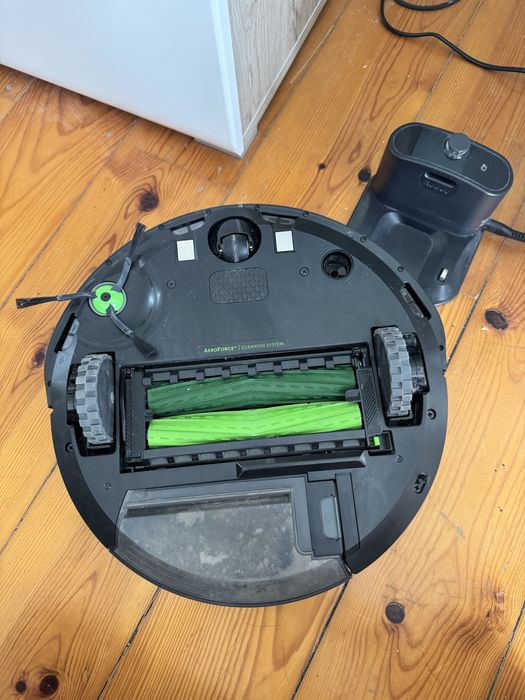 Robô aspirador Roomba i5