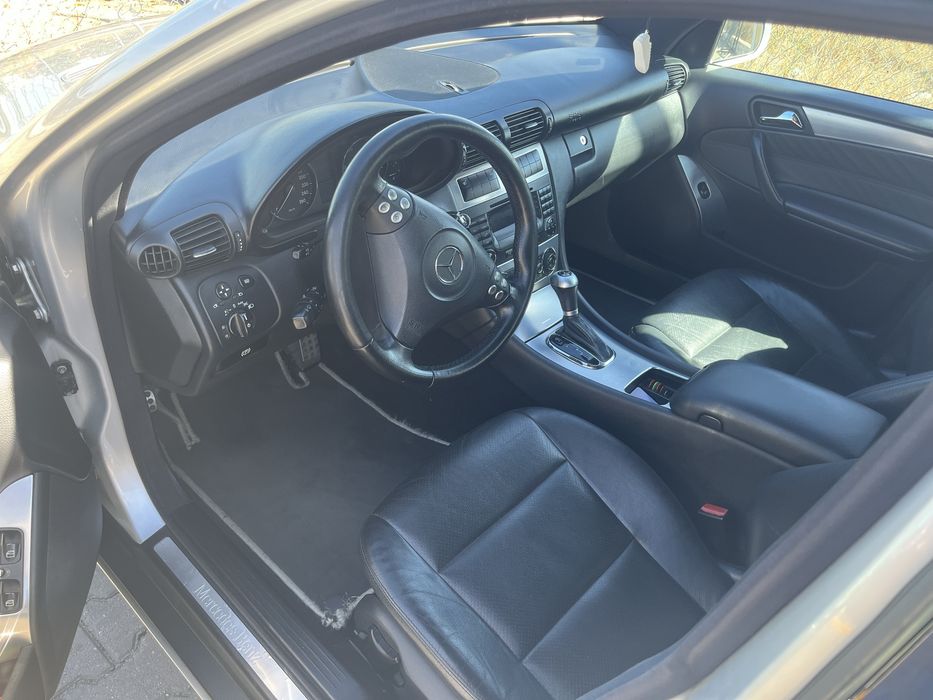 Mercedes C220 Avantgard 150 cv