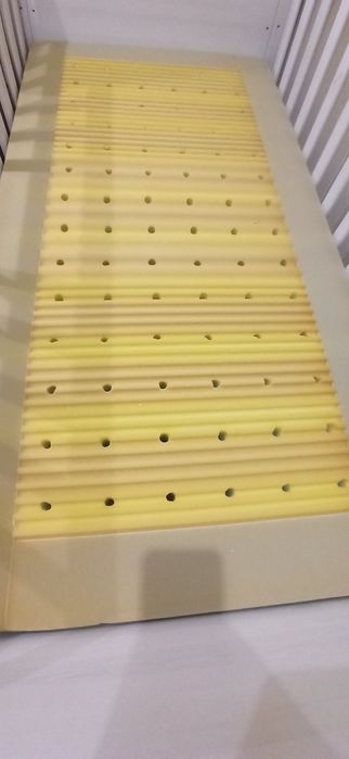 Кроватка детская