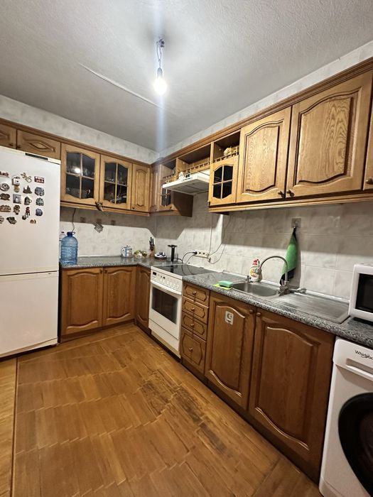 Реальная 3-ка на Холодной Горе, ул. Волонтерская 50, Только семья!