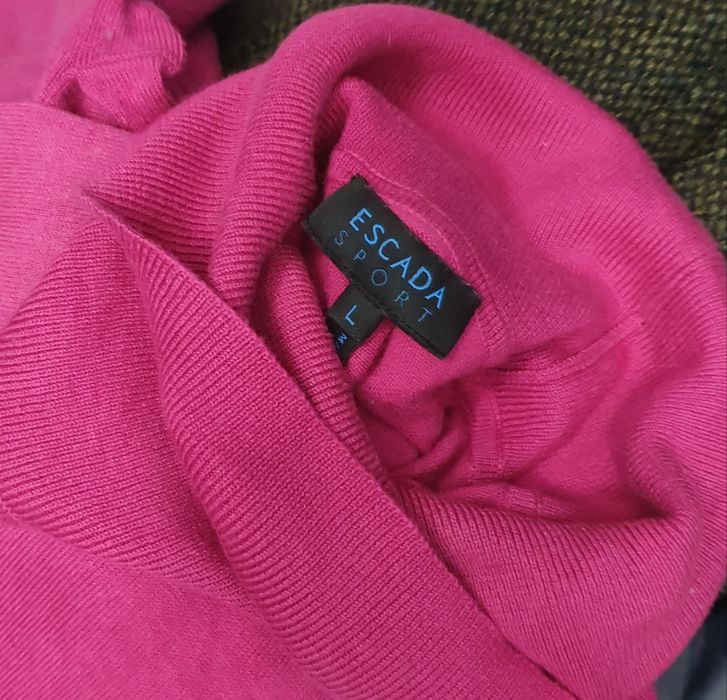 2200 zł w salonie ESCADA SPORT roz. L damski golf Premium