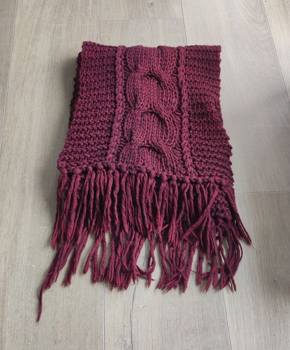 Szal bordowy Top Secret