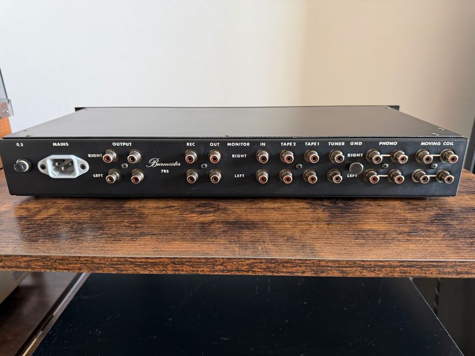Przedwzmacniacz preamp Burmester 785 B