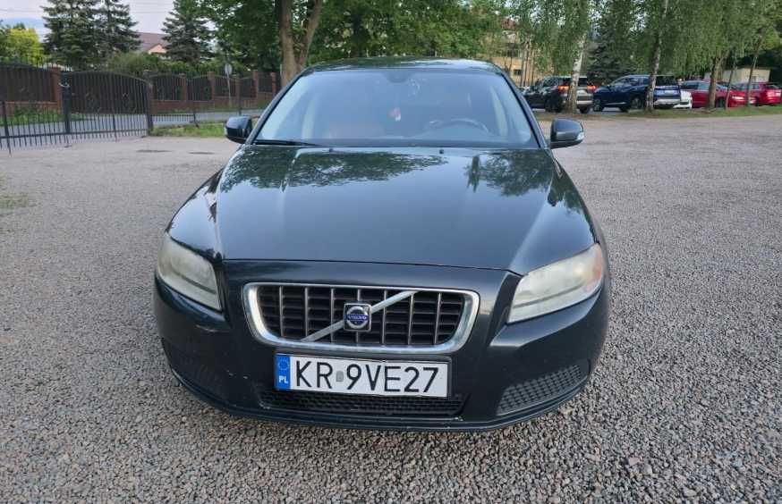 Бампер передній Volvo V70 авторазборка автозапчатини шрот б/в б/у разборка
