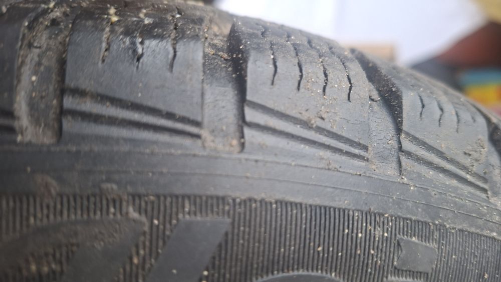 Opony  zimowe 195/65 R15