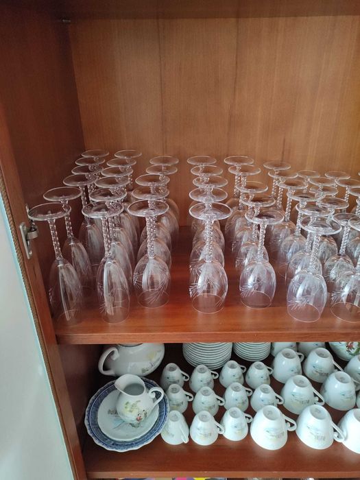 Móvel Sala Cerejeira (usado em excelente estado)