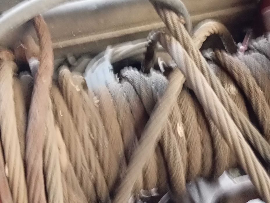 Guincho elétrico pouco uso