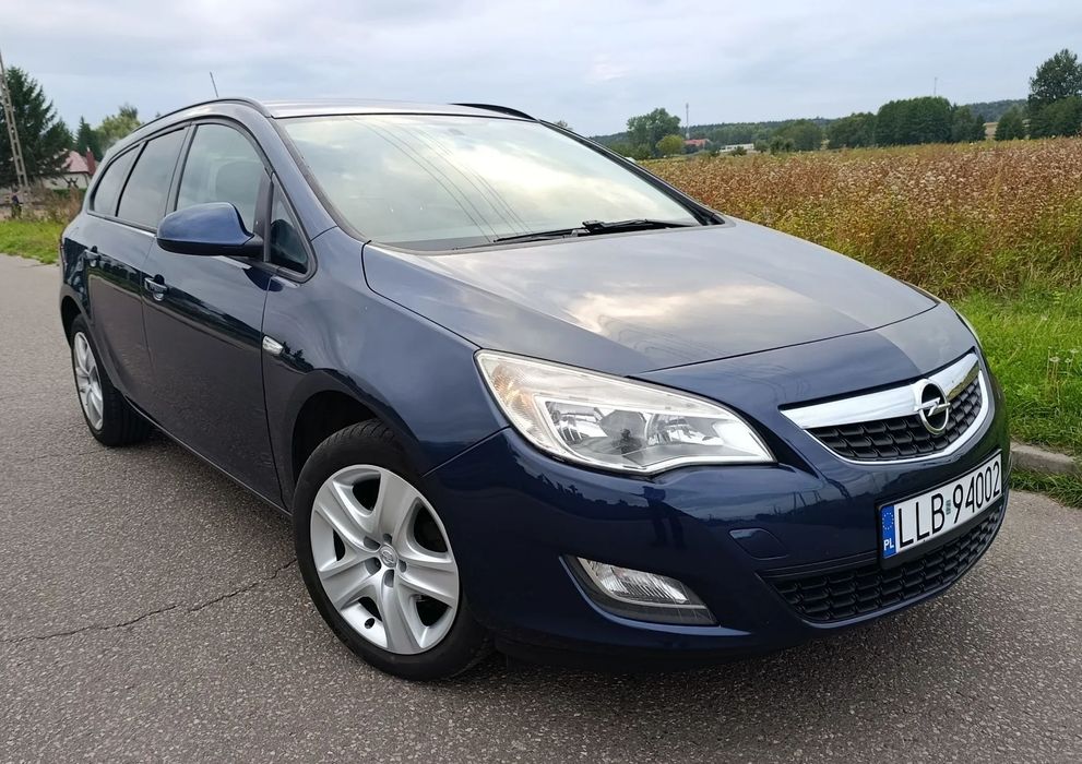 Opel Astra 1.4 100km