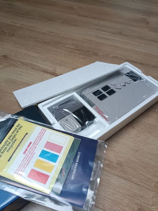 Nintendo NES Satellite - Novo