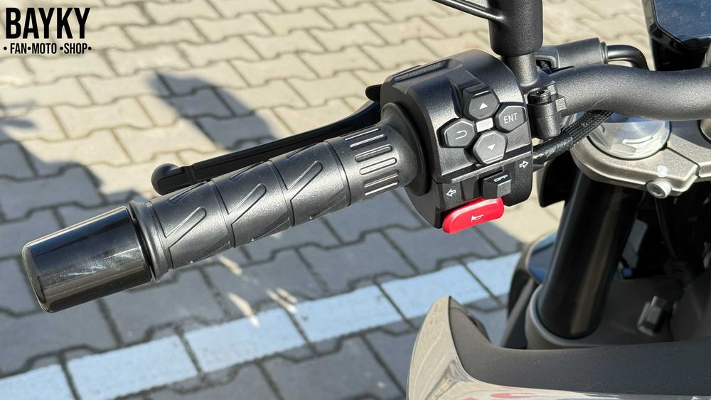 Мотоцикл CFMOTO 450NK