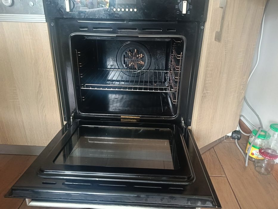Sprzedam piekarnik elektryczny
