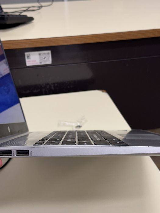 Portatil hp en perfecto estado !