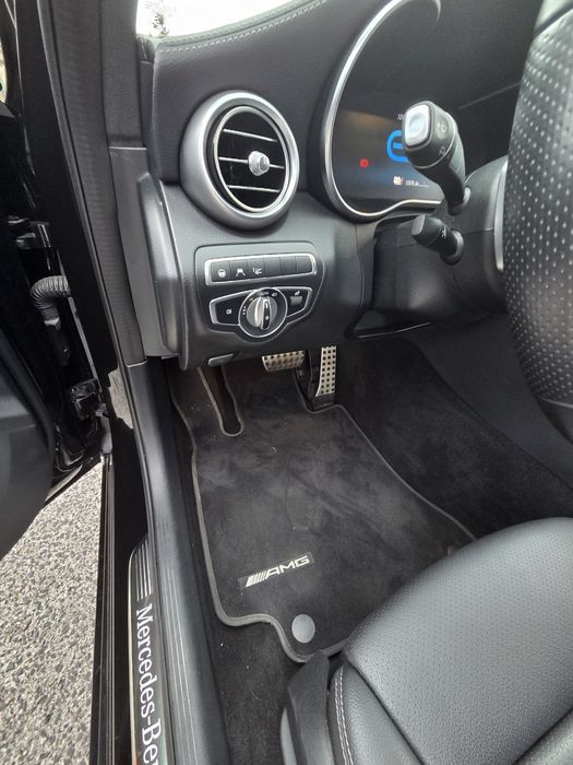 Mercedes-Benz C300de AMG, 63.000km, FULL EXTRAS, historico Mercedes, literalmente como