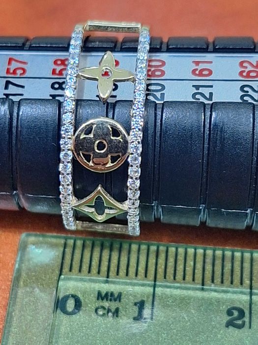 Pierścionek złoty LV symbole pr. 585
