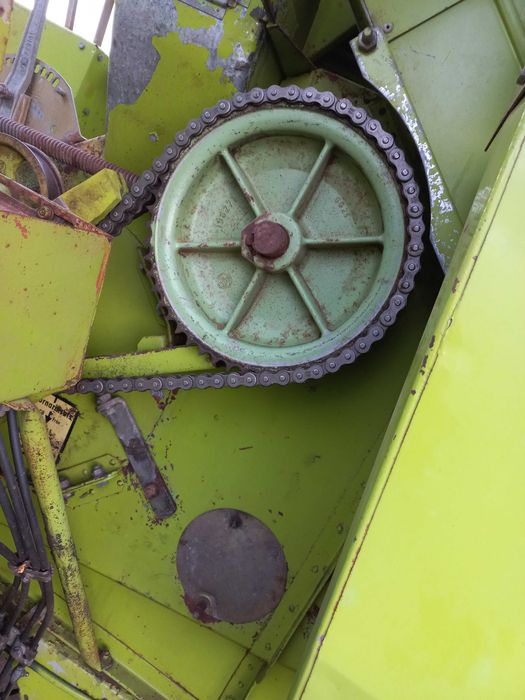 Комбайн Claas Cosmos