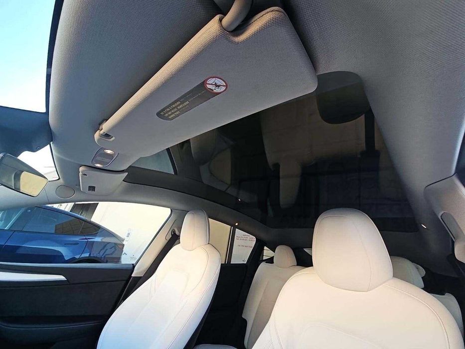 Tesla Model Y Long Range Dual Motor 2023