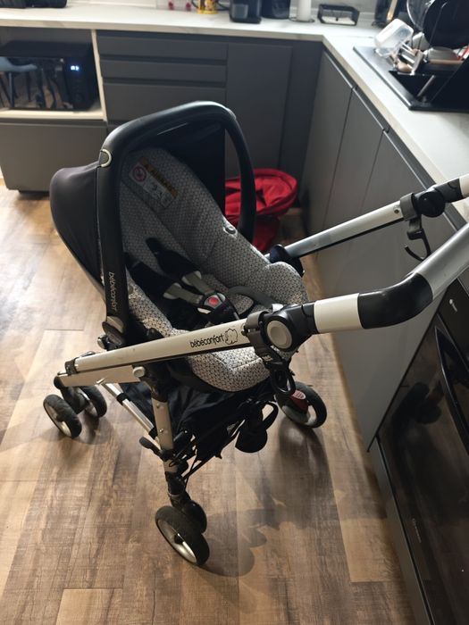 Conjunto carrinho + ovo bebé Confort