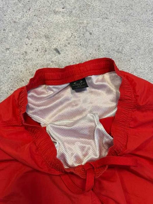 Czerwone spodenki szorty Oakley - Size S