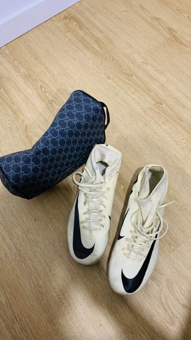 Chuteira da Nike