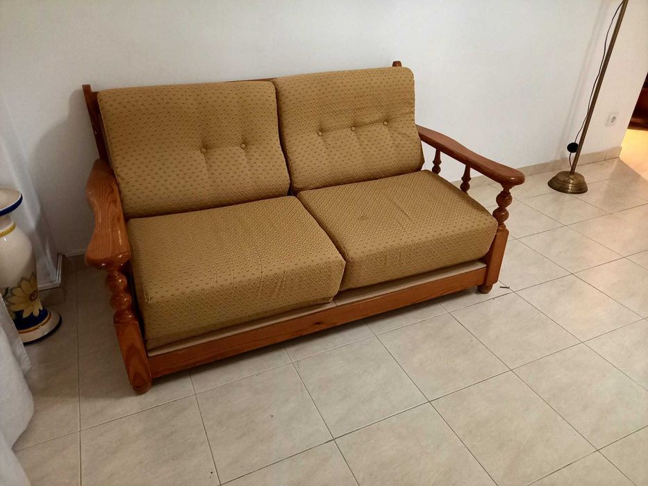 Sofá de Pinho Mel
